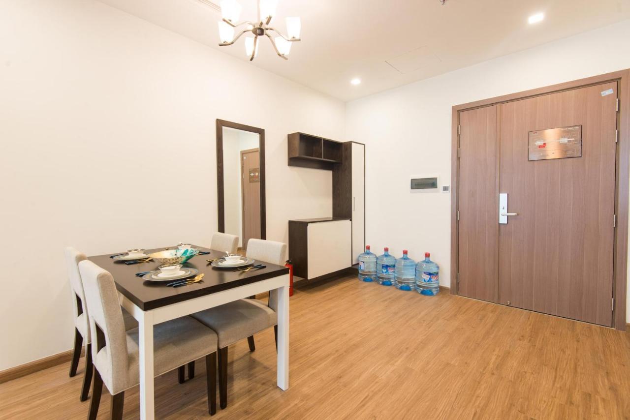 22housing Vinhomes Metropolis & *